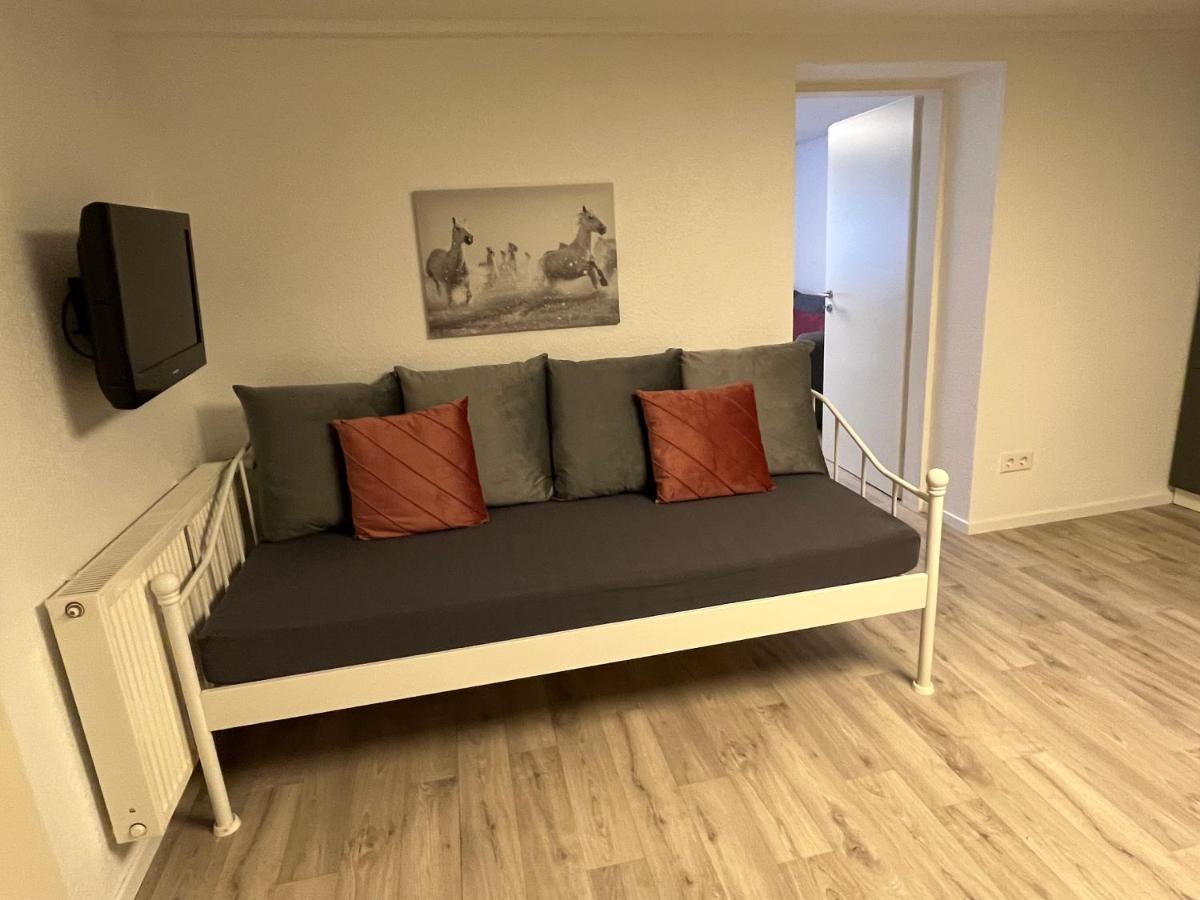 Zuhause Bei Zampich Apartment Wermelskirchen Bagian luar foto